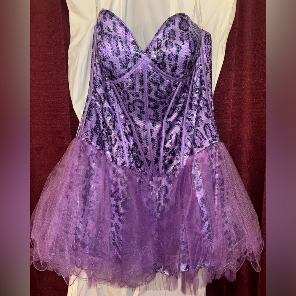 Short purple strapless cheetah tulle formal / homecoming dress, size 12